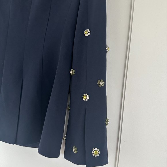 Cinq à Sept Cheyenne Blazer Jacket Rhinestone Flower Embellishments in Navy Sz 4 - Picture 11 of 11